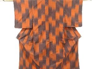 アンティーク　絣縞に変わり横段模様織り出し手織り節紬着物